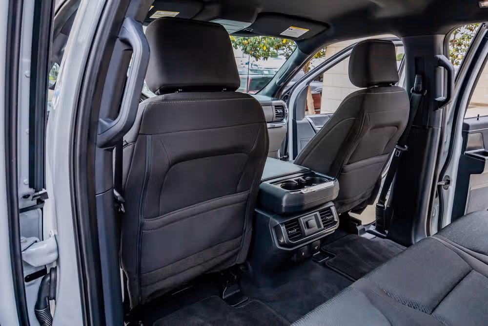 2023 Ford F-150 XLT SuperCrew Image 35