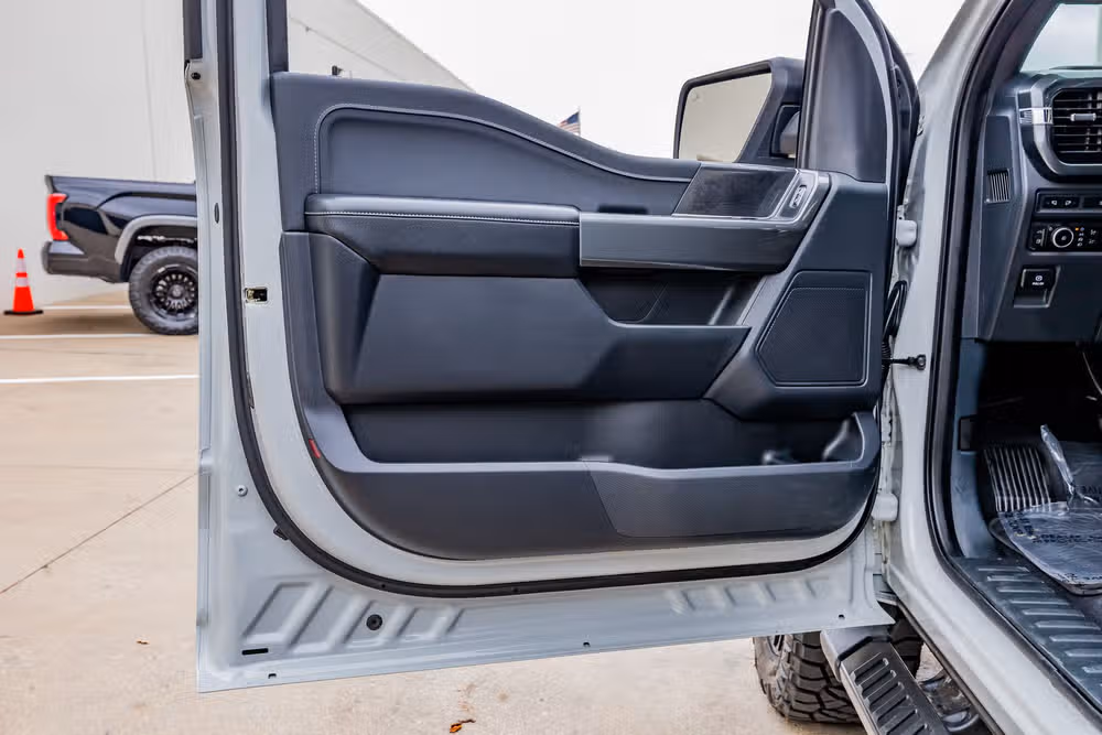 2023 Ford F-150 XLT SuperCrew Image 37