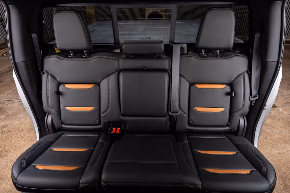2022 GMC Sierra 1500 AT4 Crew Cab Image 34