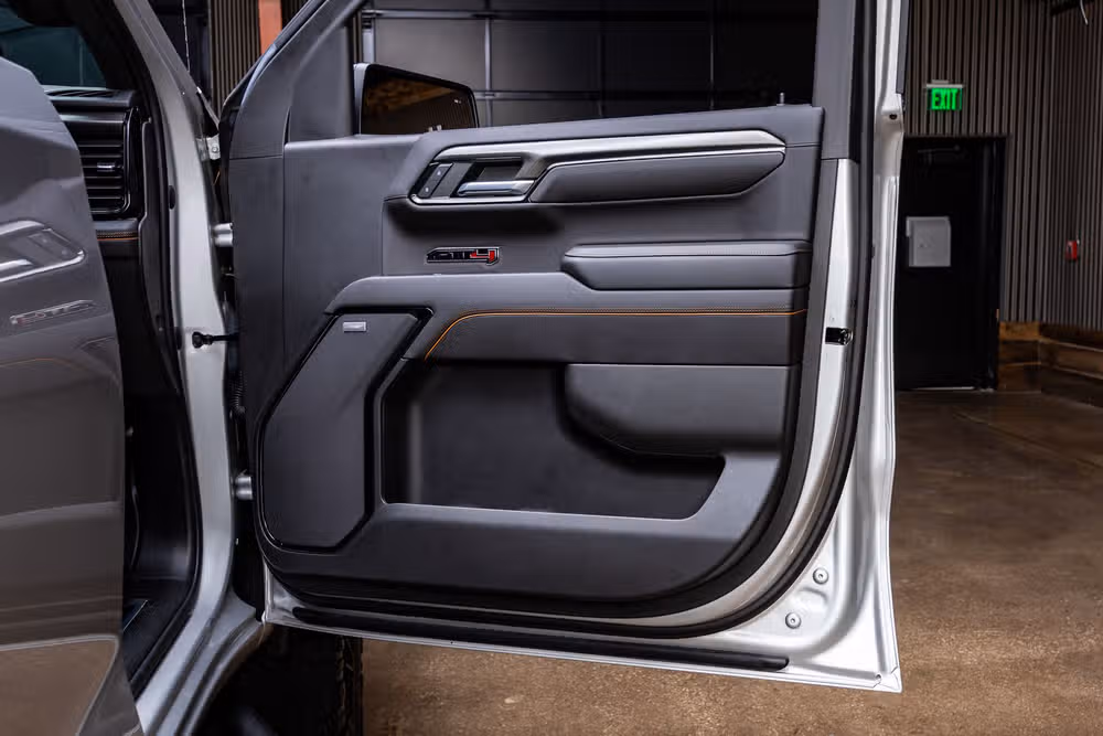 2022 GMC Sierra 1500 AT4 Crew Cab Image 36