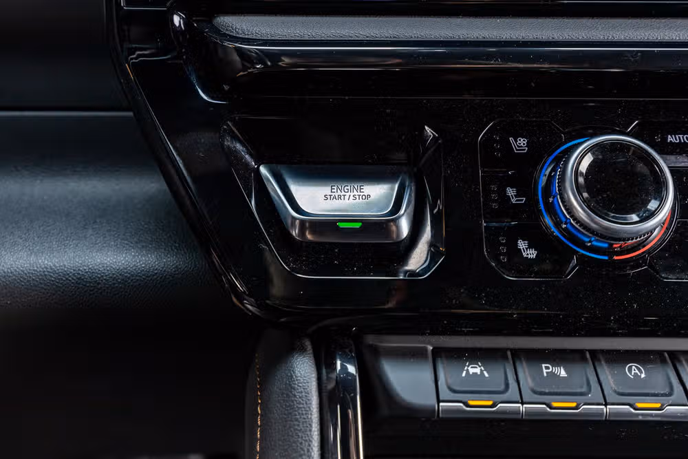 2022 GMC Sierra 1500 AT4 Crew Cab Image 22