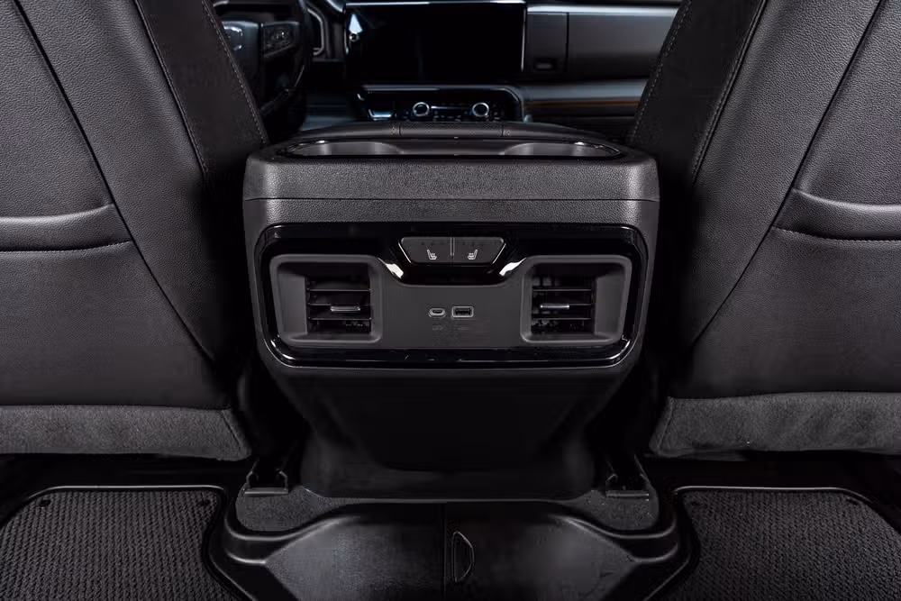 2022 GMC Sierra 1500 AT4 Crew Cab Image 32