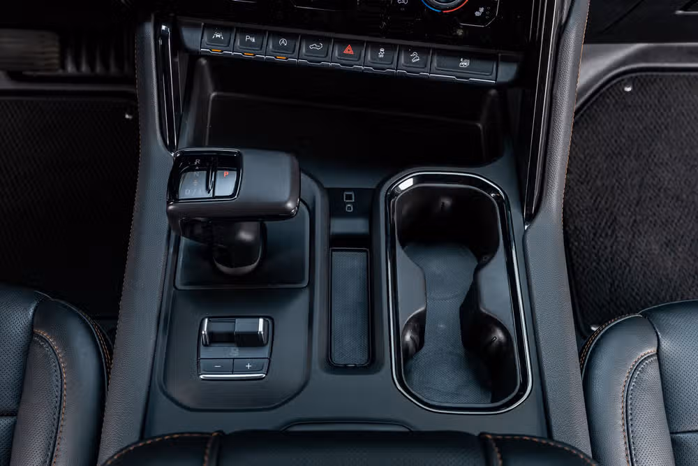 2022 GMC Sierra 1500 AT4 Crew Cab Image 27