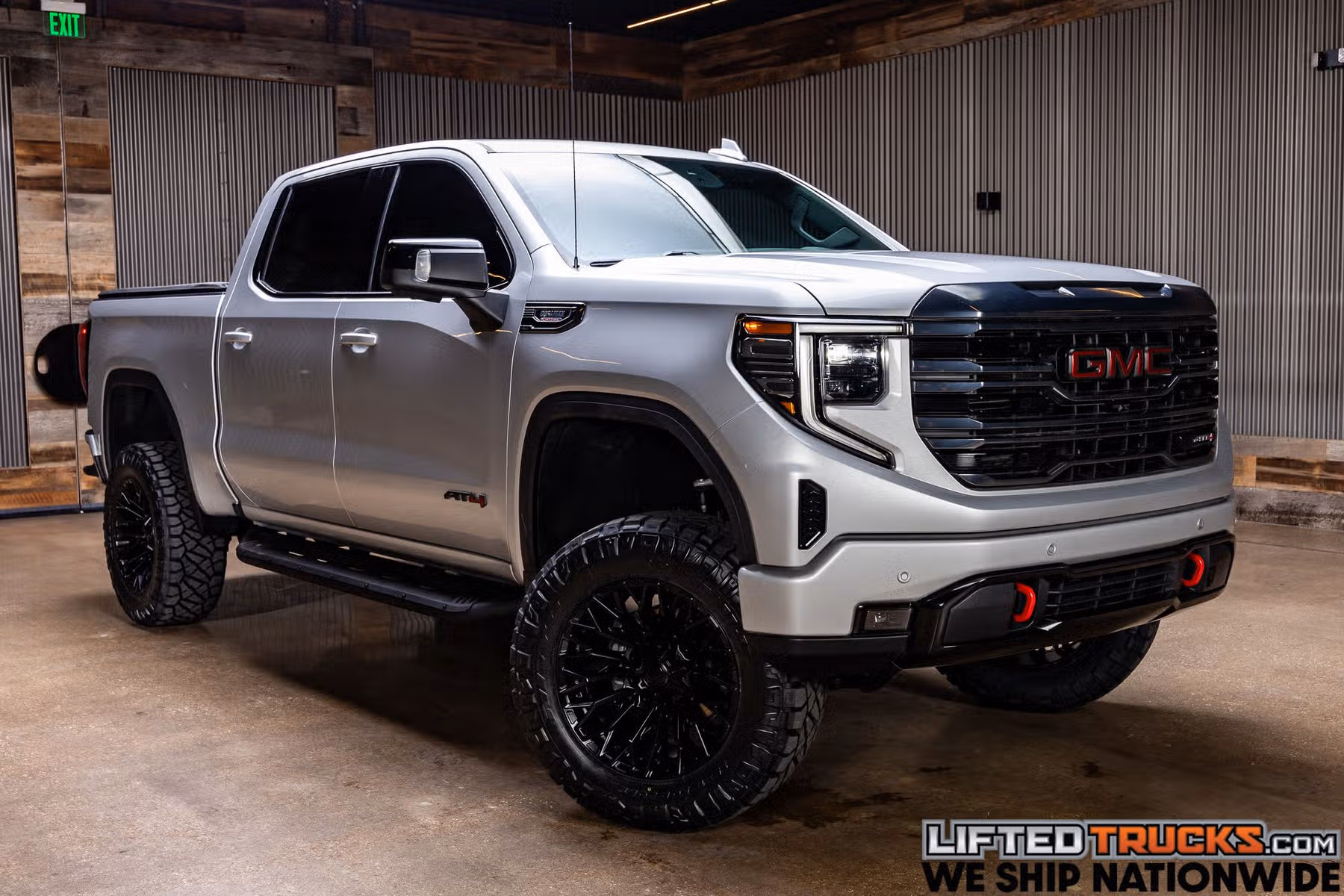 2022 GMC Sierra 1500 AT4 Crew Cab Image 1