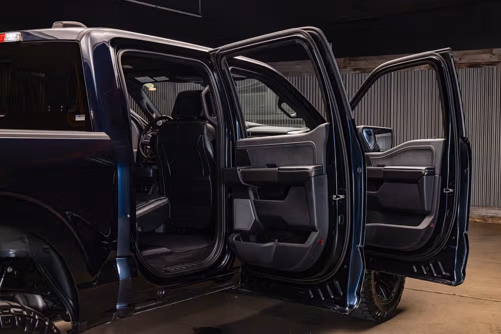 2024 Ford F-150 Lariat SuperCrew Image 34