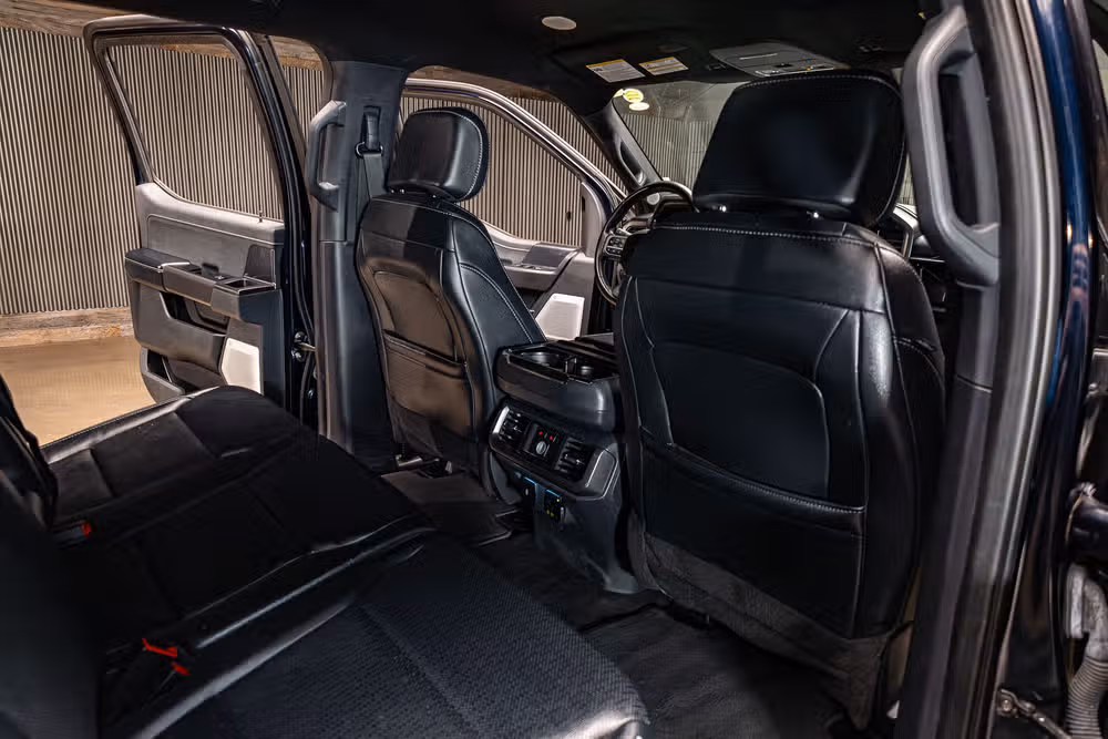 2024 Ford F-150 Lariat SuperCrew Image 29