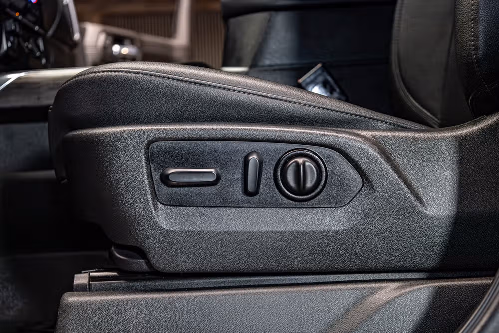 2022 Chevrolet Silverado 2500HD LTZ Crew Cab Image 24