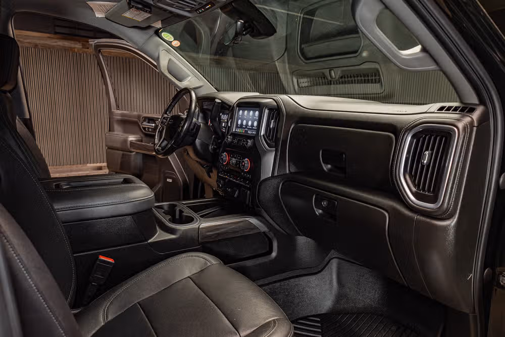 2022 Chevrolet Silverado 2500HD LTZ Crew Cab Image 17