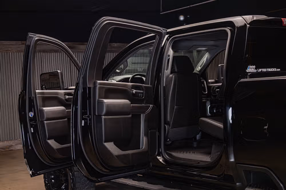 2022 Chevrolet Silverado 2500HD LTZ Crew Cab Image 31