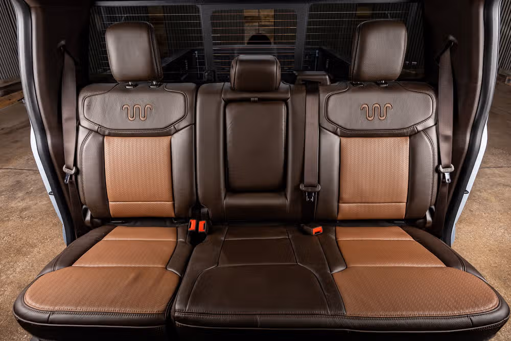 2026 Ford F-450 Super Duty King Ranch Crew Cab Image 35