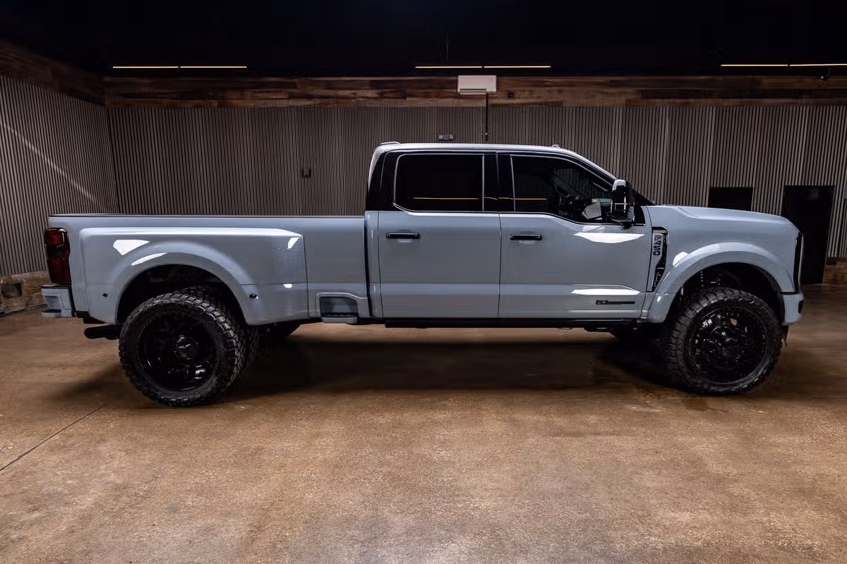 2026 Ford F-450 Super Duty King Ranch Crew Cab