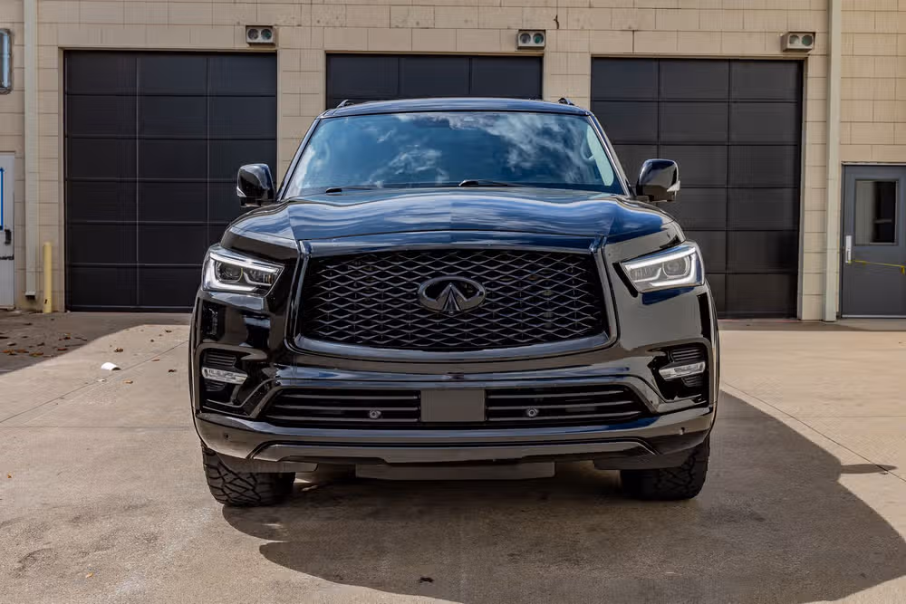 2019 INFINITI QX80 Luxe Image 2