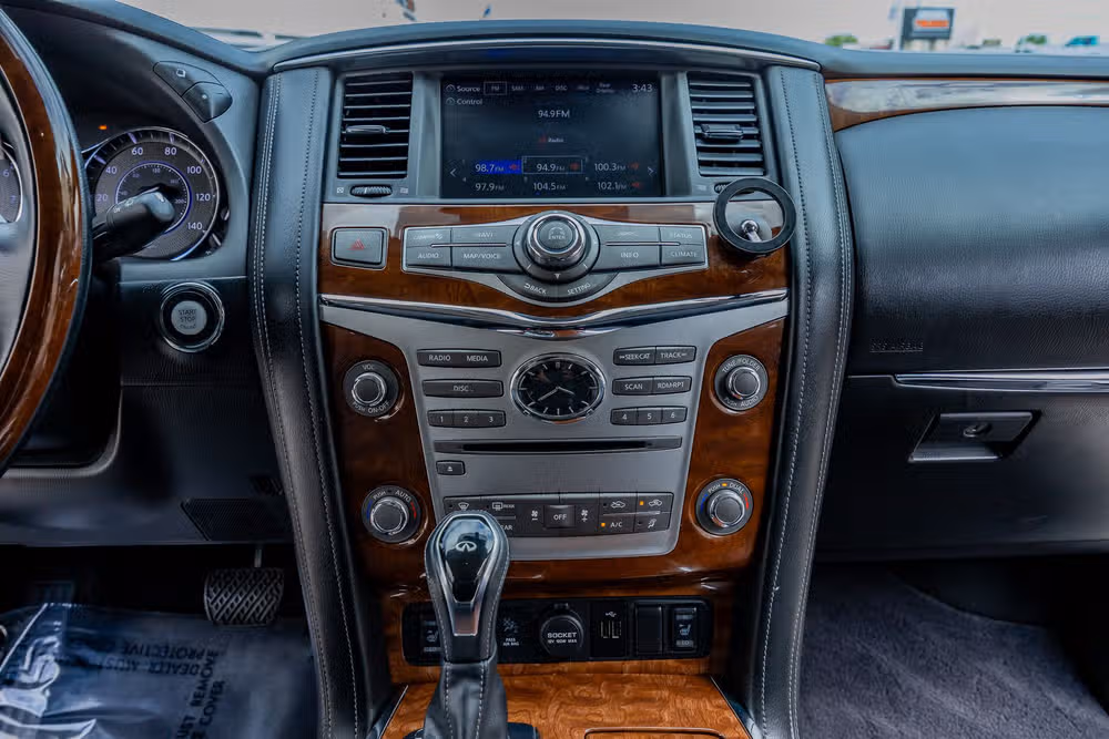 2019 INFINITI QX80 Luxe Image 20