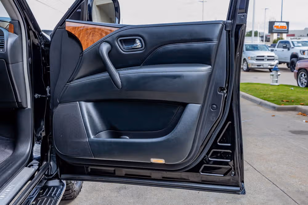 2019 INFINITI QX80 Luxe Image 36