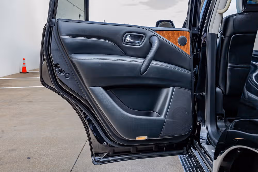2019 INFINITI QX80 Luxe Image 37