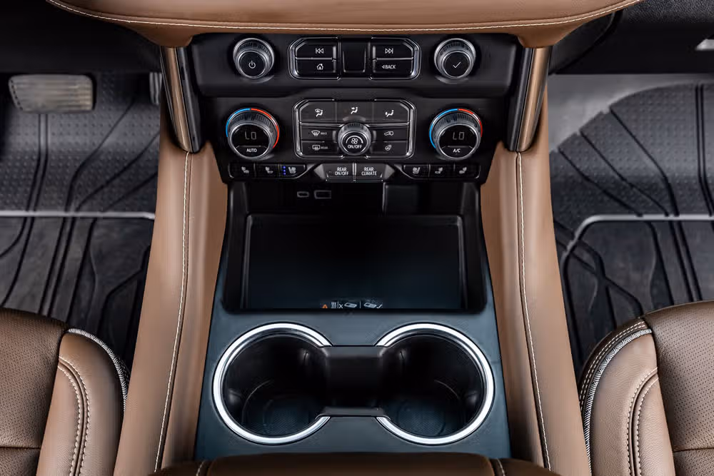 2024 Chevrolet Suburban High Country Image 26