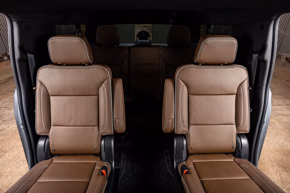 2024 Chevrolet Suburban High Country Image 37