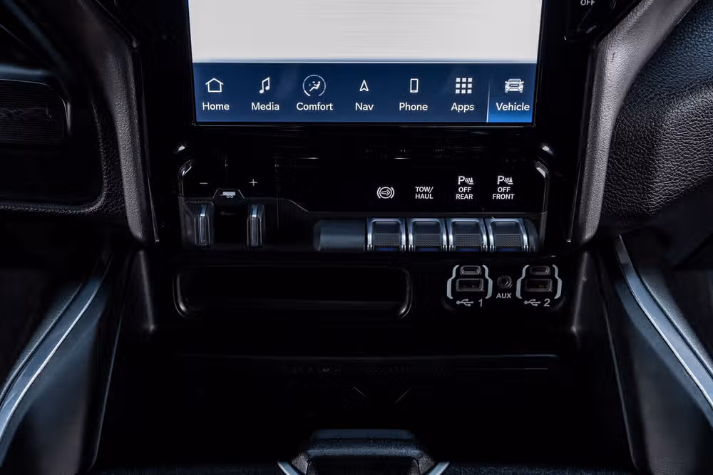 2023 Ram 3500 Laramie Mega Cab Image 27