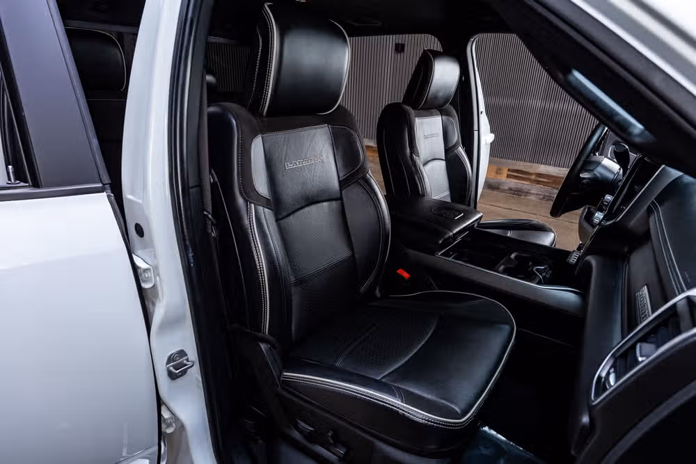 2023 Ram 3500 Laramie Mega Cab Image 31