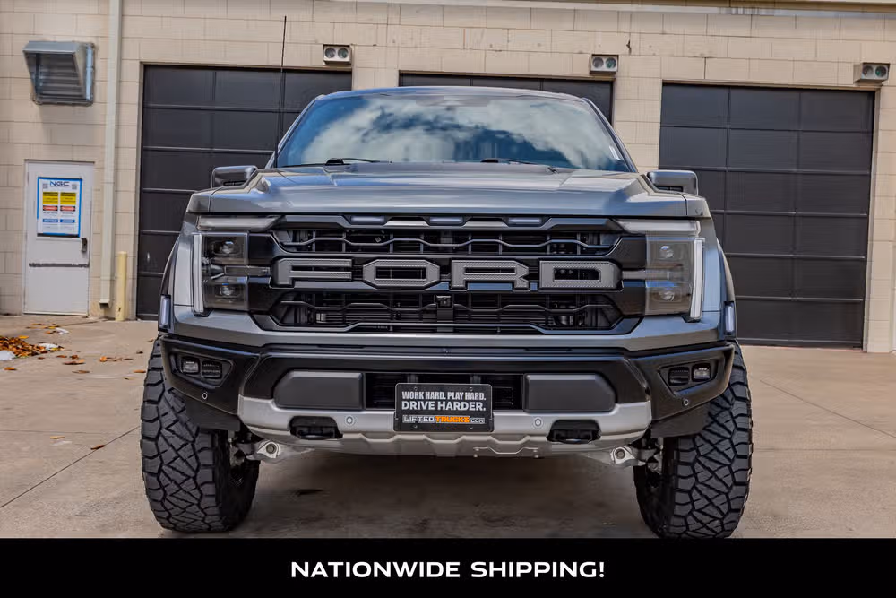 2025 Ford F-150 Raptor SuperCrew Image 4