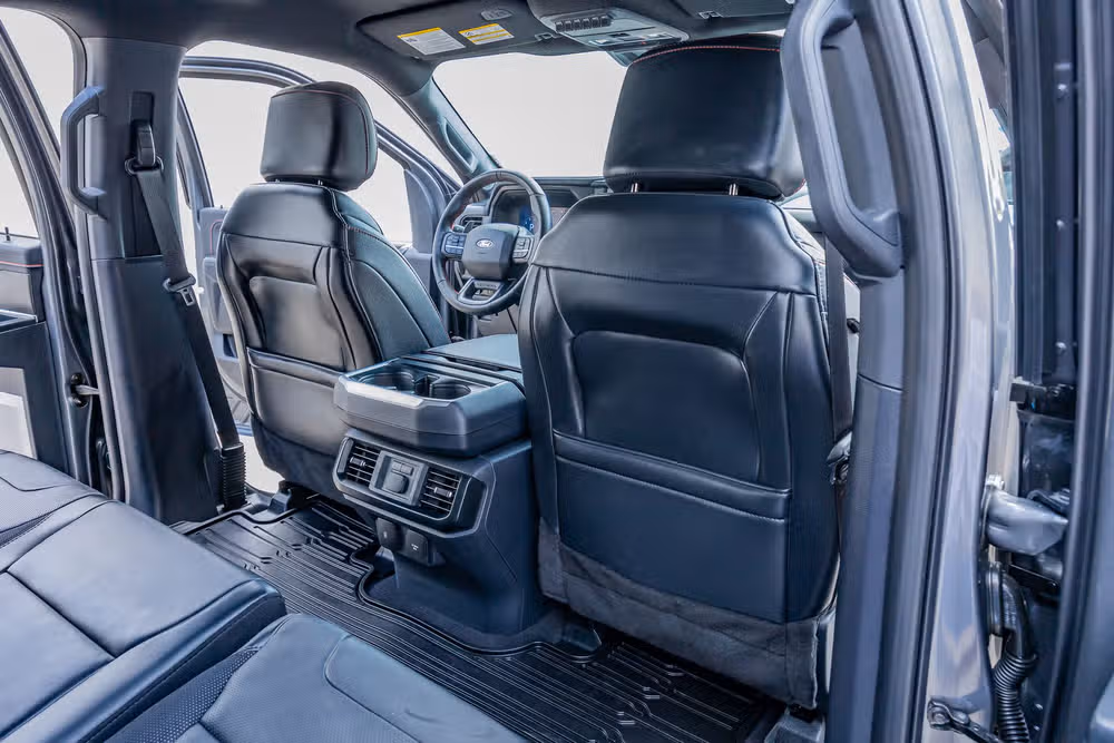 2025 Ford F-150 Raptor SuperCrew Image 33