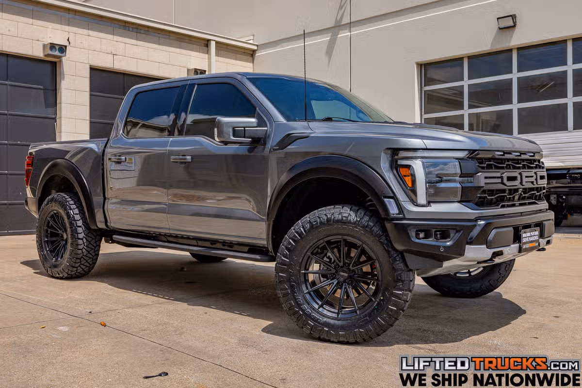 2025 Ford F-150 Raptor SuperCrew