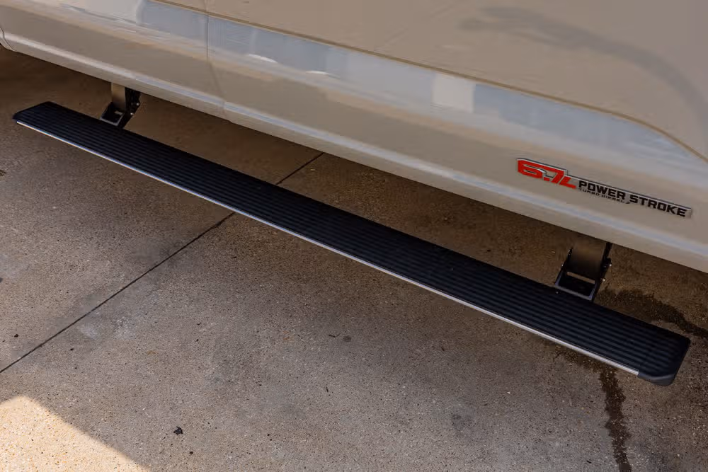 2025 Ford F-450 Super Duty Platinum Crew Cab Image 13