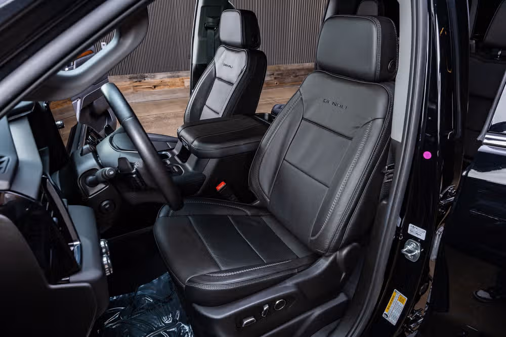 2025 GMC Sierra 1500 Denali Crew Cab Image 30