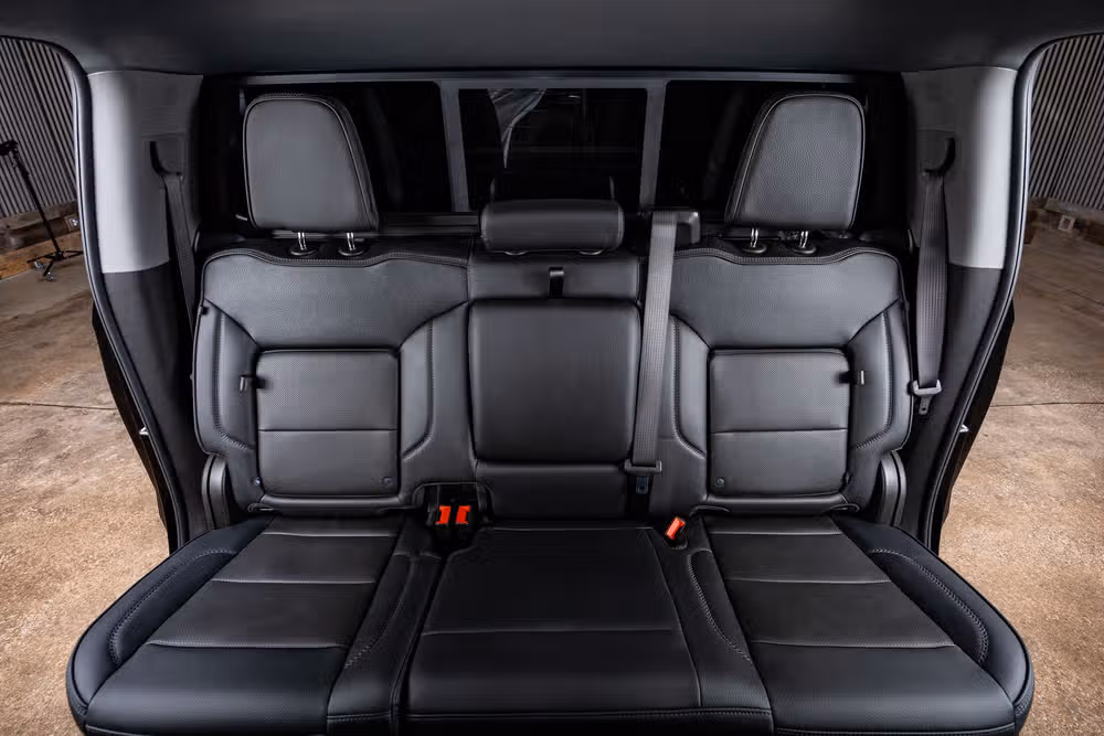 2025 GMC Sierra 1500 Denali Crew Cab Image 35