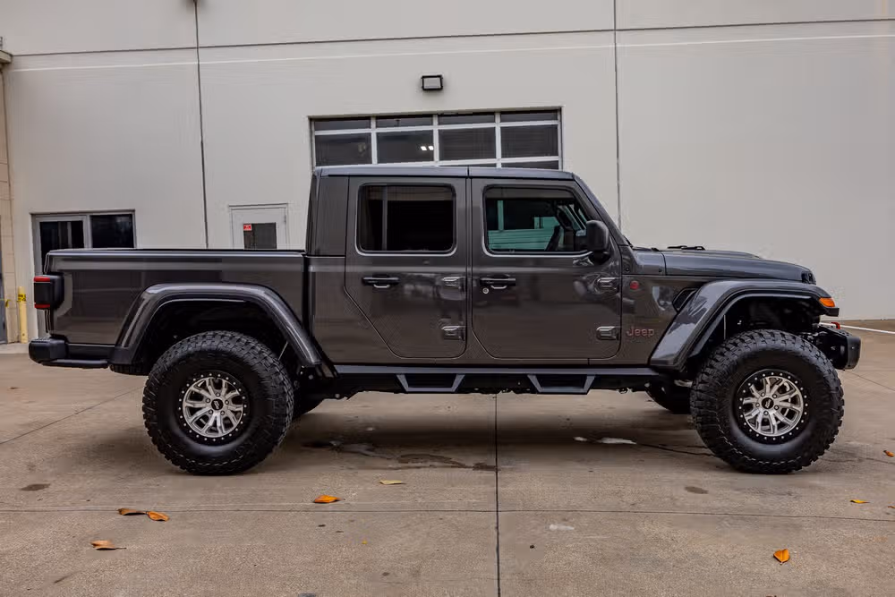2024 Jeep Gladiator Rubicon X Crew Cab Image 10