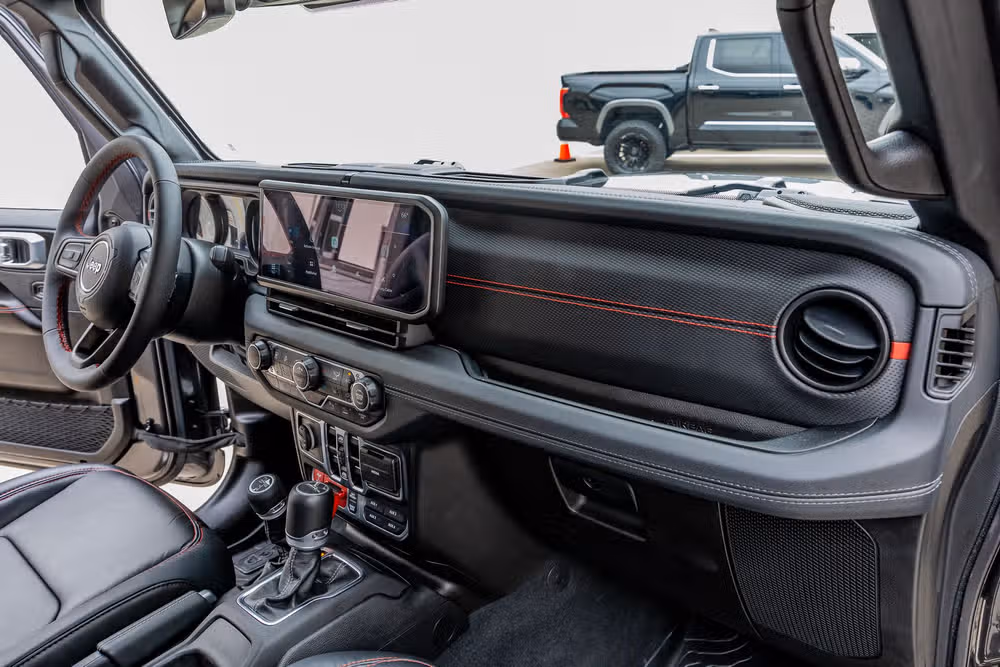 2024 Jeep Gladiator Rubicon X Crew Cab Image 17
