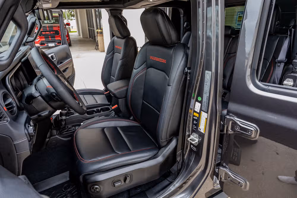 2024 Jeep Gladiator Rubicon X Crew Cab Image 30