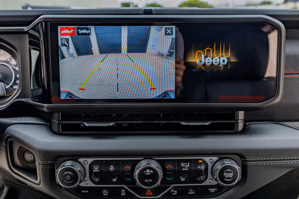 2024 Jeep Gladiator Rubicon X Crew Cab Image 25