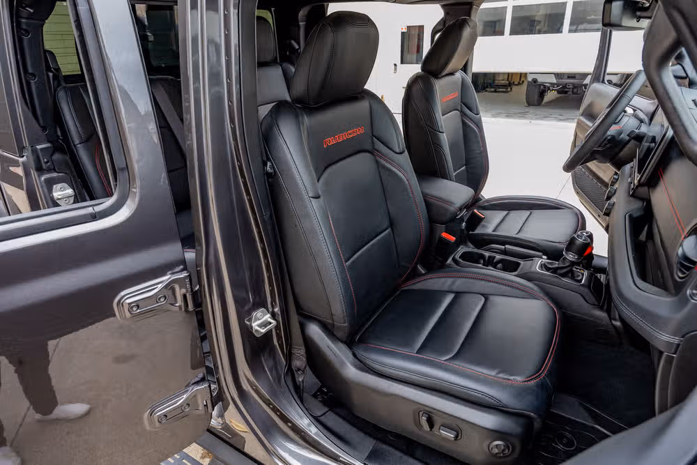 2024 Jeep Gladiator Rubicon X Crew Cab Image 31