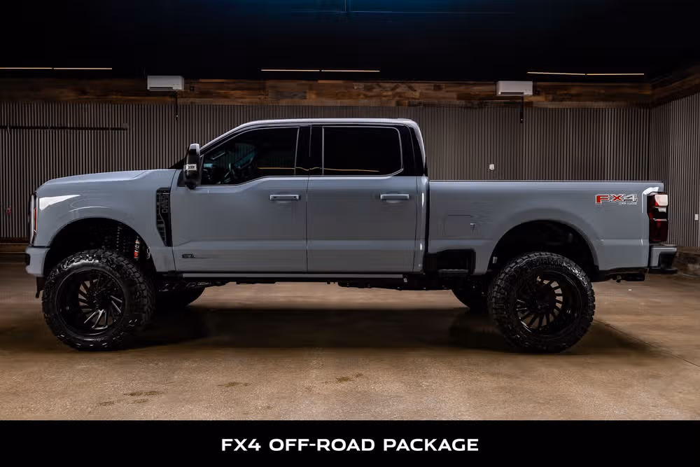 2026 Ford F-250 Super Duty Platinum Crew Cab Image 6