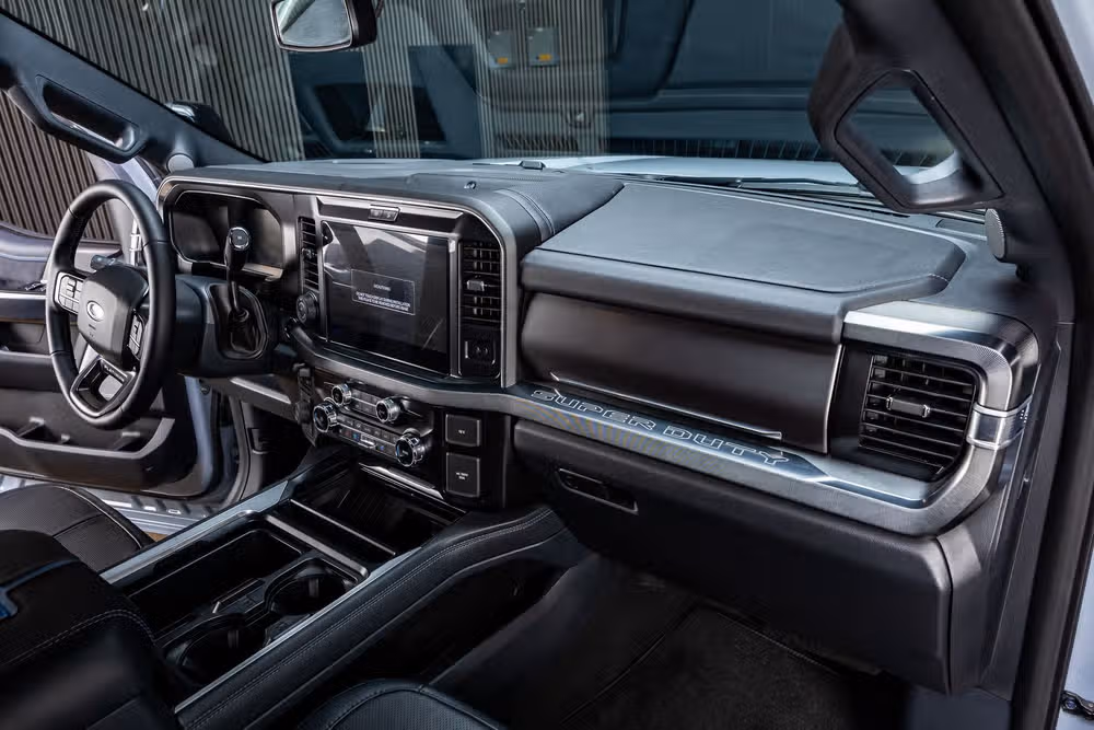 2026 Ford F-250 Super Duty Platinum Crew Cab Image 18