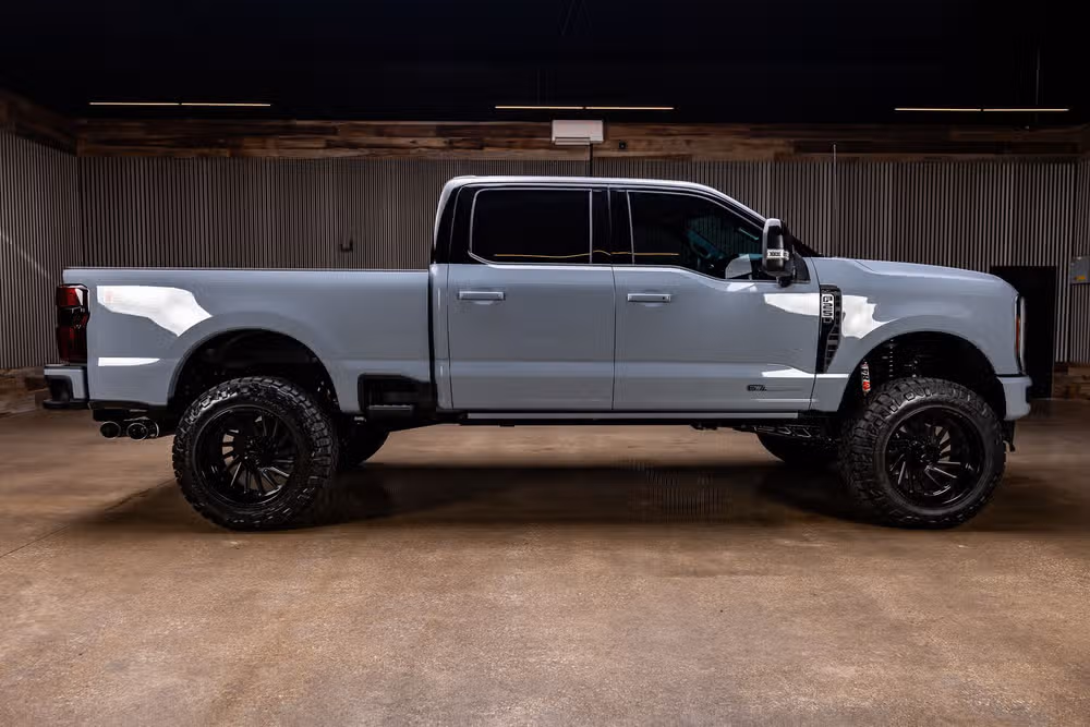 2026 Ford F-250 Super Duty Platinum Crew Cab Image 11