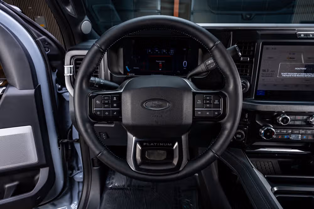 2026 Ford F-250 Super Duty Platinum Crew Cab Image 19