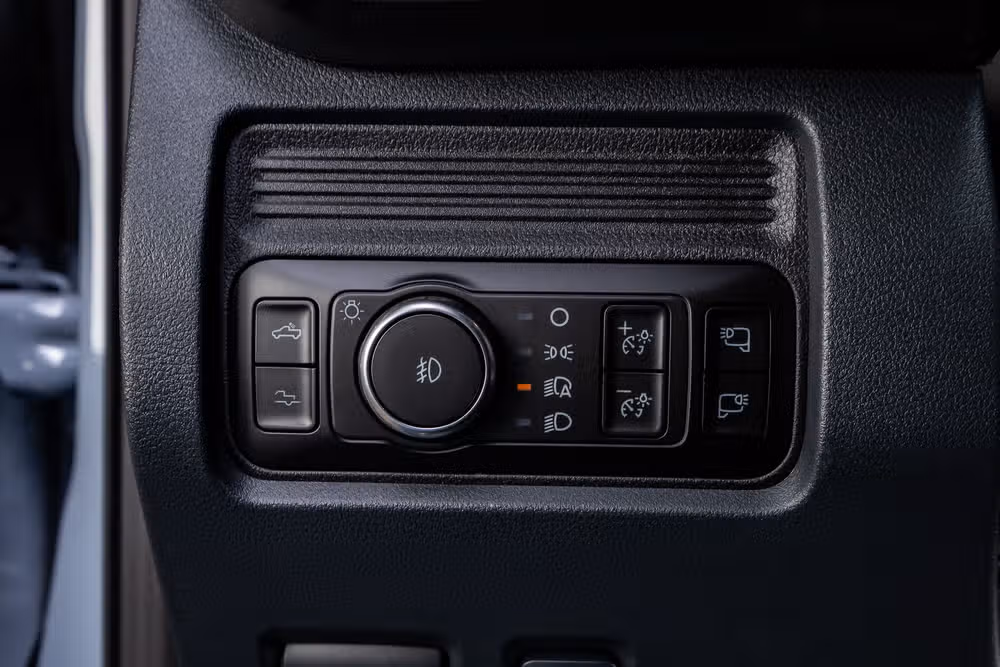 2026 Ford F-250 Super Duty Platinum Crew Cab Image 28