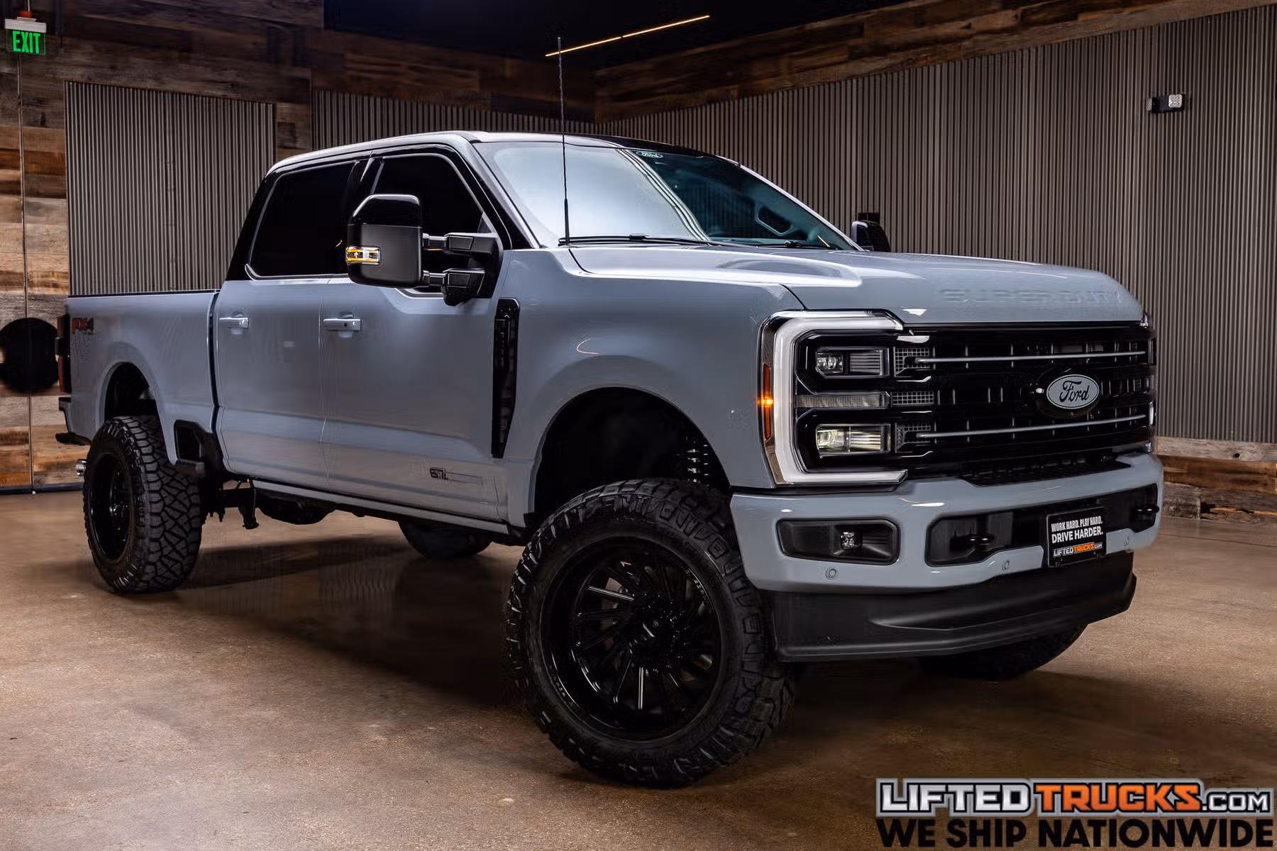 2026 Ford F-250 Super Duty Platinum Crew Cab Image 1