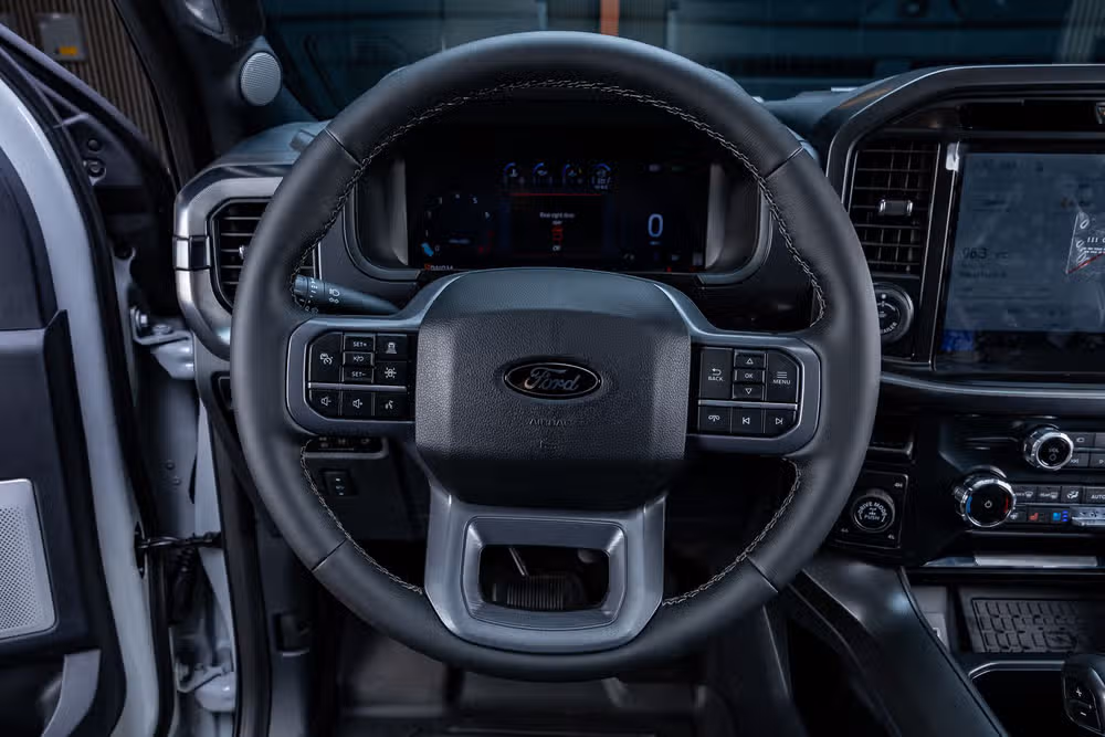 2026 Ford F-150 Lariat SuperCrew Image 19