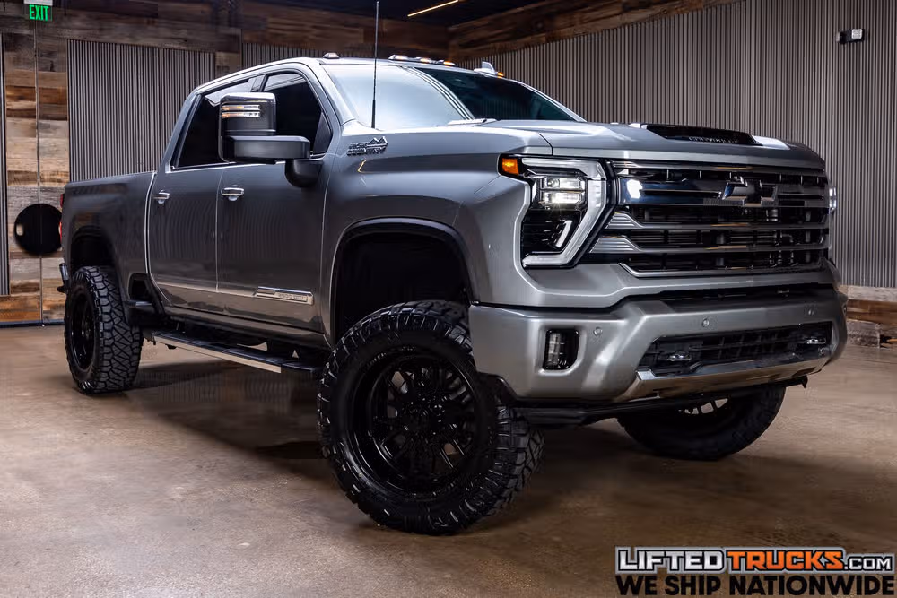 2024 Chevrolet Silverado 2500HD High Country Crew Cab Image 1