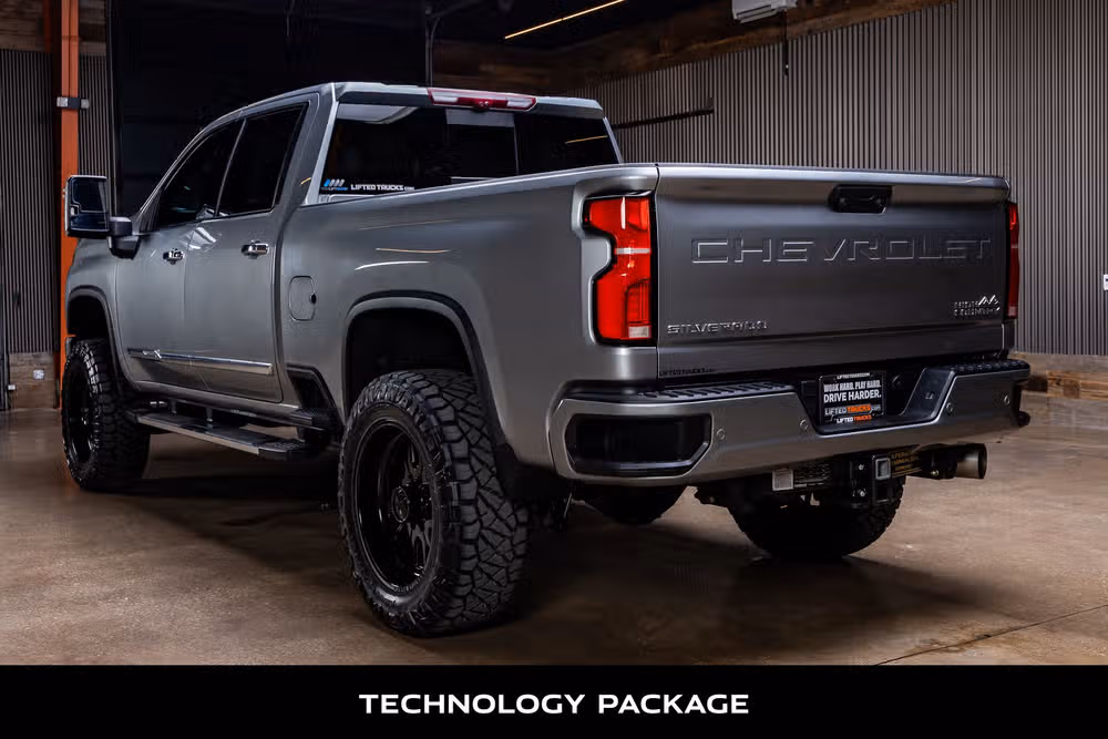 2024 Chevrolet Silverado 2500HD High Country Crew Cab Image 7