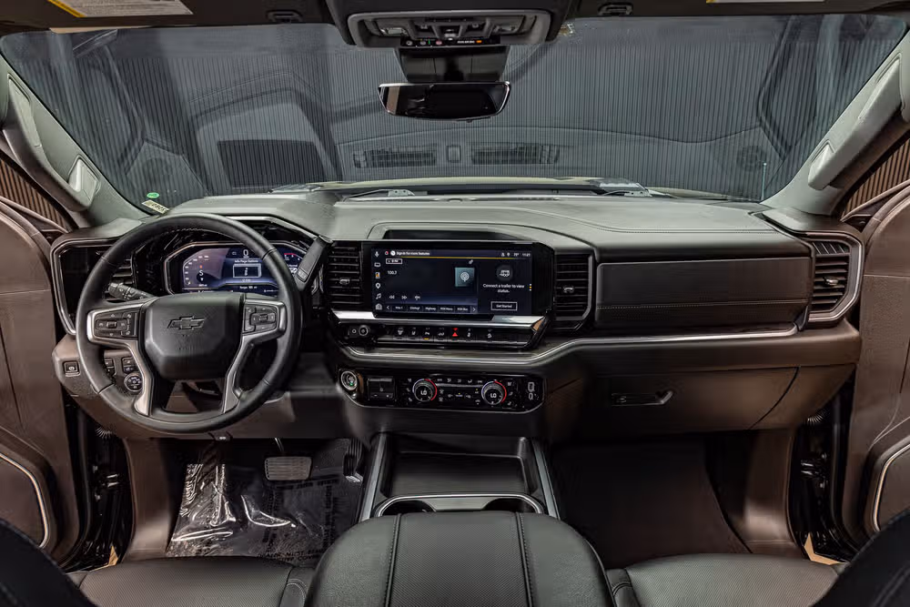 2025 Chevrolet Silverado 2500HD LTZ Crew Cab Image 19