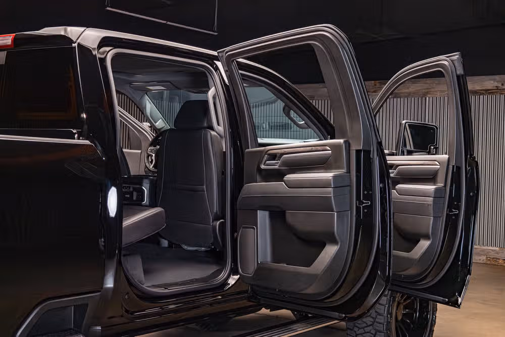 2025 Chevrolet Silverado 2500HD LTZ Crew Cab Image 34