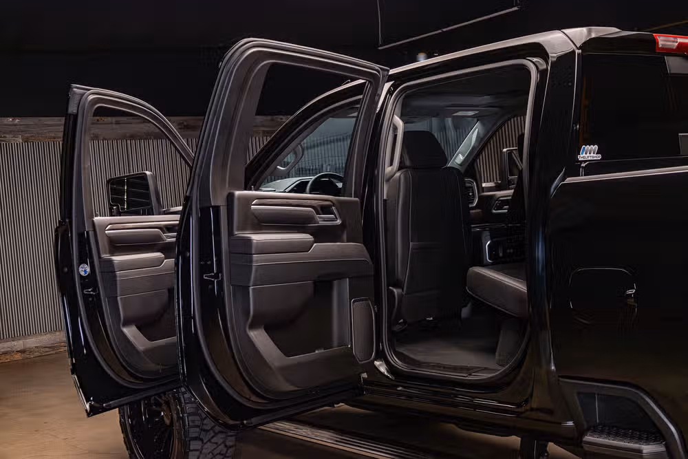2025 Chevrolet Silverado 2500HD LTZ Crew Cab Image 32