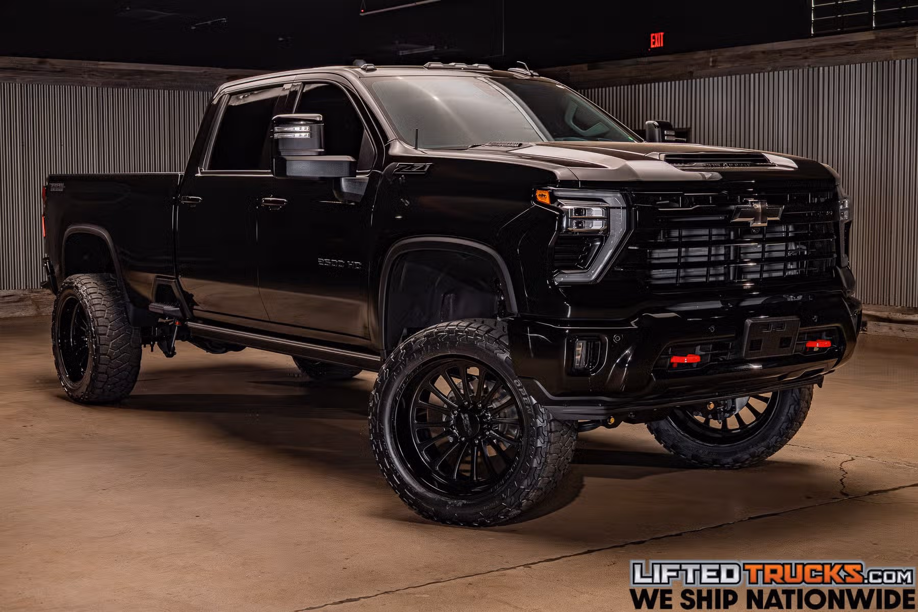 2025 Chevrolet Silverado 2500HD LTZ Crew Cab Image 1