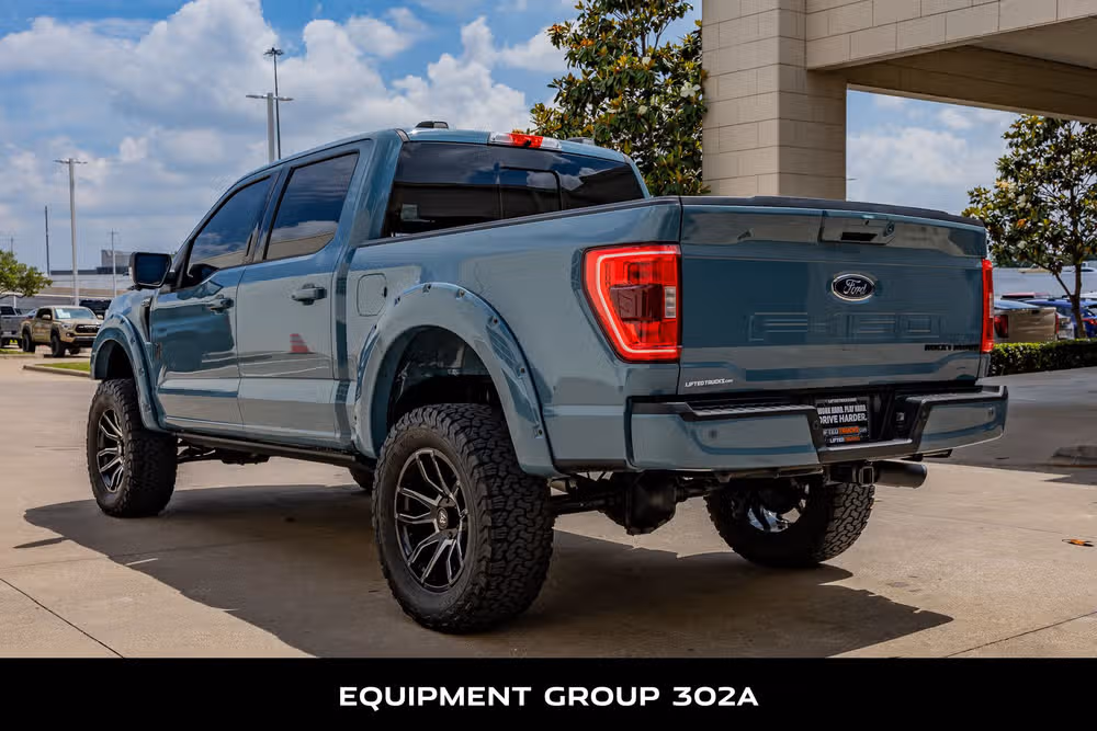 2023 Ford F-150 XLT SuperCrew Image 6