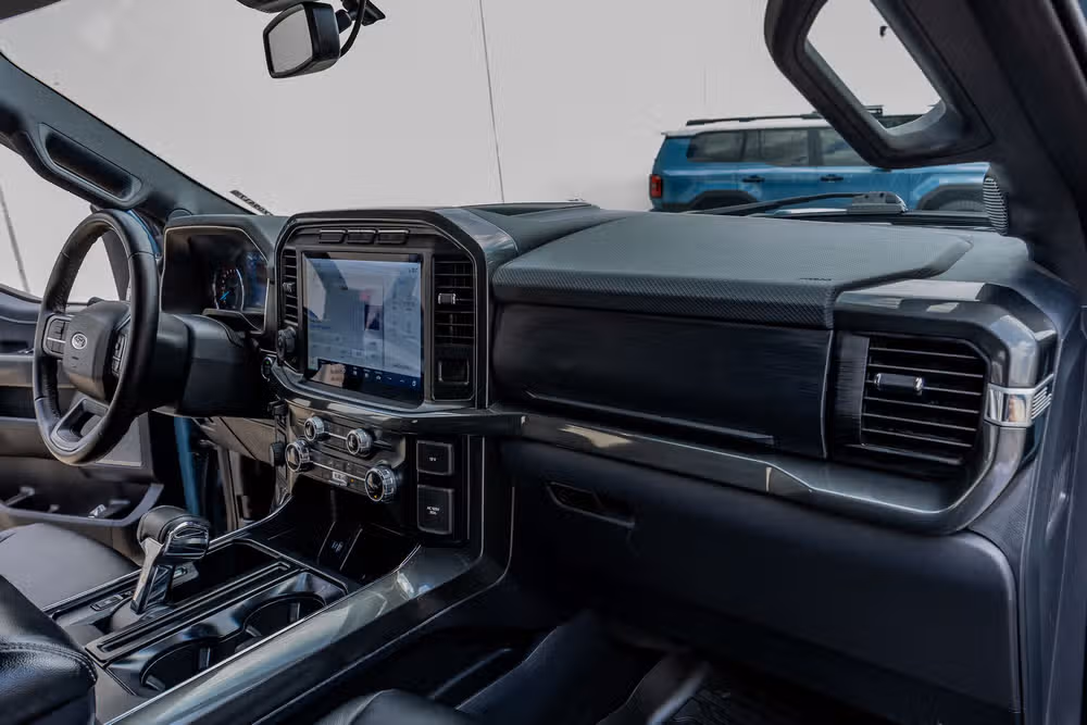 2023 Ford F-150 XLT SuperCrew Image 17