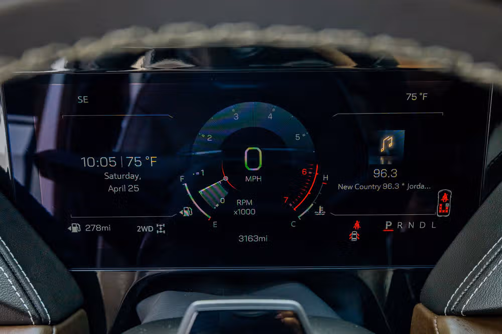 2025 GMC Yukon Denali Ultimate Image 19